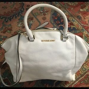 Michael Kors Crossbody purse